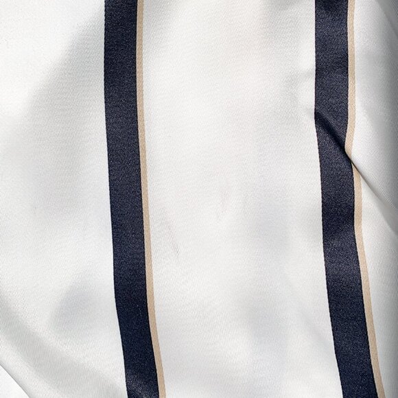 NWT Equipment Leonce Wrap-Style Dress 😊✨🌸 - Picture 12 of 13